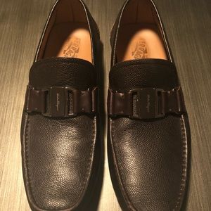 Salvatore Ferragamo Sardegna Pebbled Driver